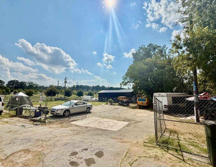 More Photos Of , Atlanta Unknown For Sale