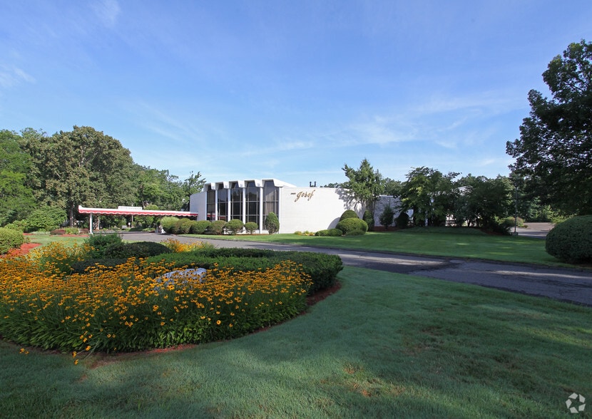 More Photos Of 176 Shoemaker Ln, Agawam Lodge Meeting Hall For Sale