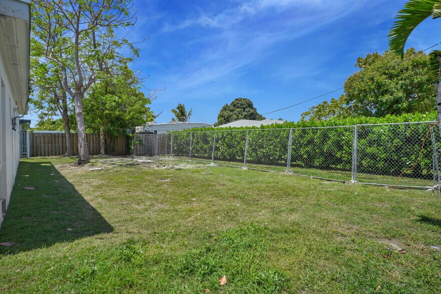 More Photos Of 11775 Sw 223rd St, Miami Apartments For Sale