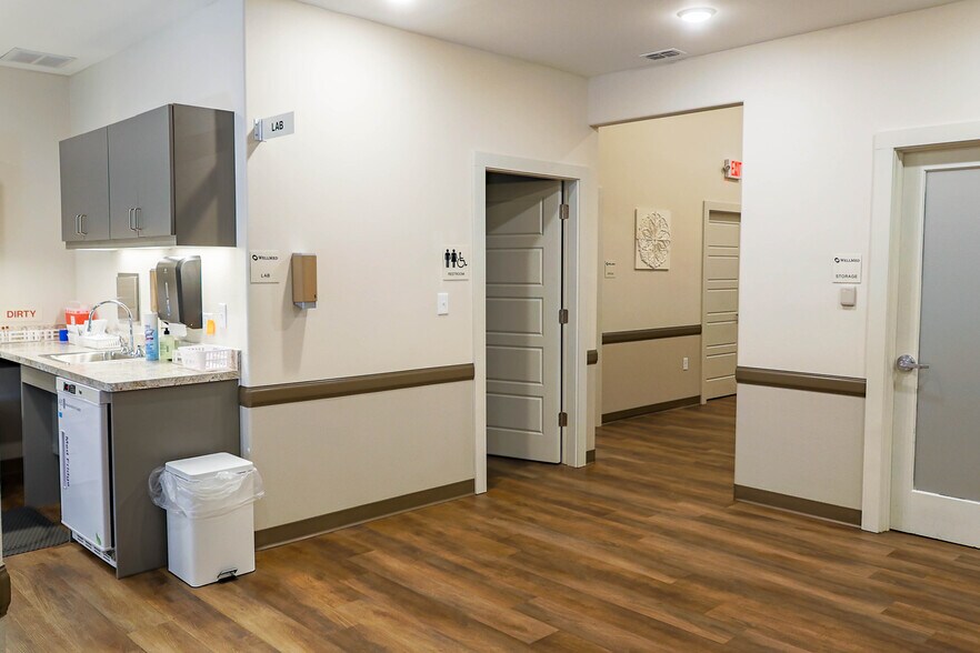 More Photos Of 5004 122nd St, Lubbock Office Residential For Sale