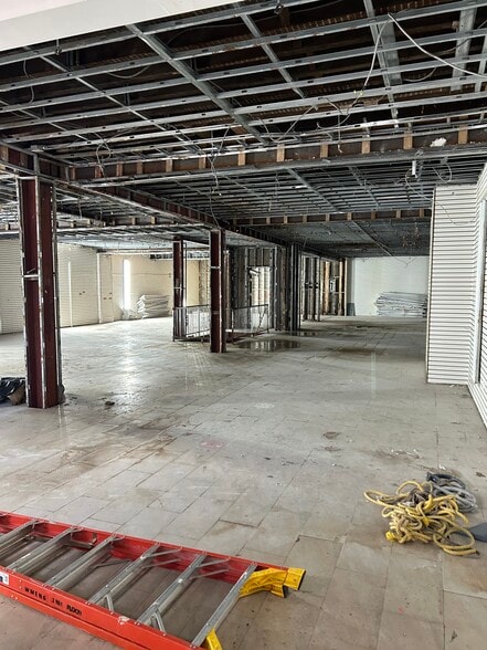 More Photos Of 560 Nostrand Ave, Brooklyn General Retail For Lease