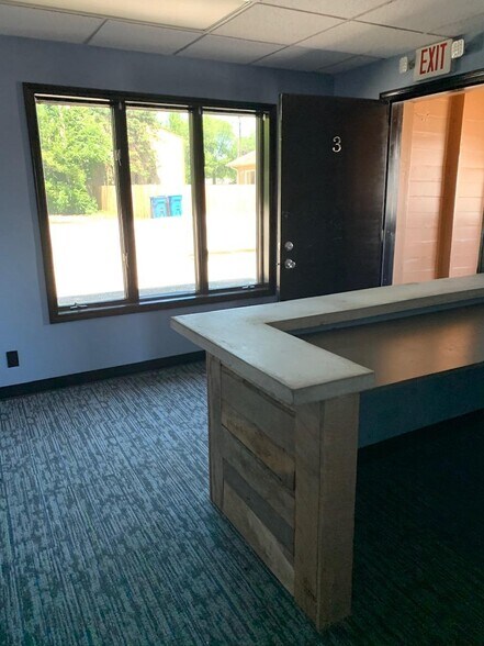 More Photos Of 505 Grant Ave, Chesterton Distribution For Lease