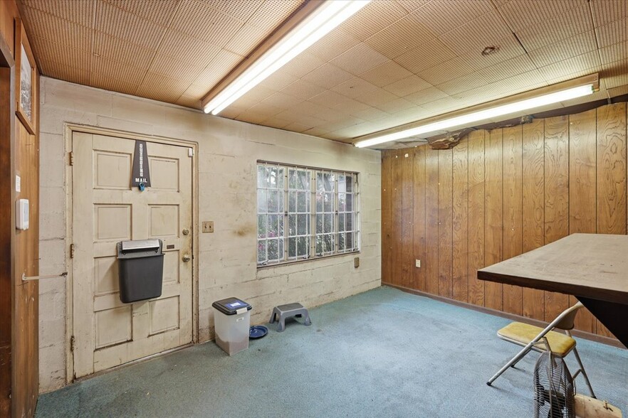 More Photos Of 1020 Wilfred Dr, Orlando Industrial For Sale