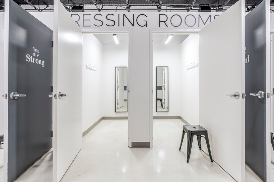 More Photos Of 1014 N Dixie Hwy, Lake Worth Beach Loft Creative Space For Sale