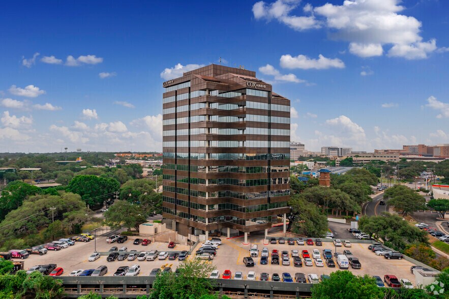 Primary Photo Of 8122 Datapoint Dr, San Antonio Office For Lease