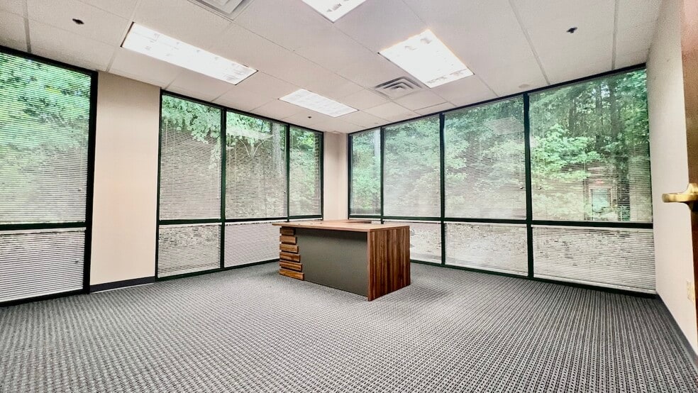 More Photos Of 46 Technology Pky S, Norcross Loft Creative Space For Lease