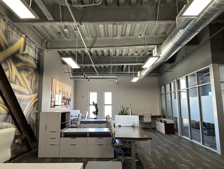 More Photos Of 800 E 12th St, Los Angeles Office For Sale