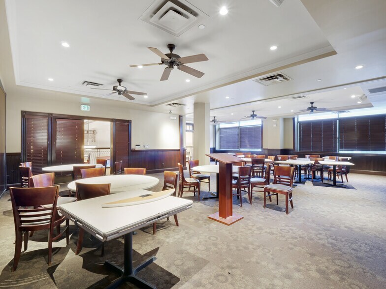 More Photos Of 1100 S Flower St, Los Angeles Office For Lease