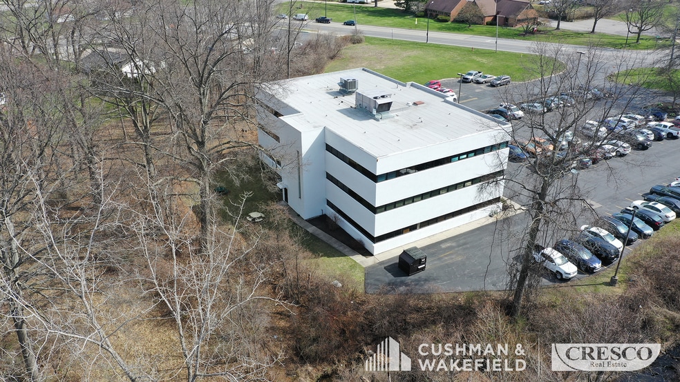 More Photos Of 6100 S Broadway Ave, Lorain Medical For Lease