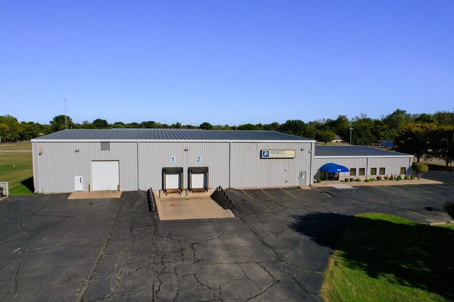 More Photos Of 1610 E High St, Jackson Warehouse For Sale