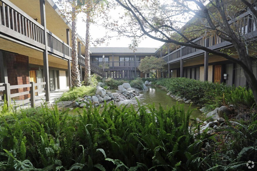 More Photos Of 12631 E Imperial Hwy, Santa Fe Springs Office For Lease