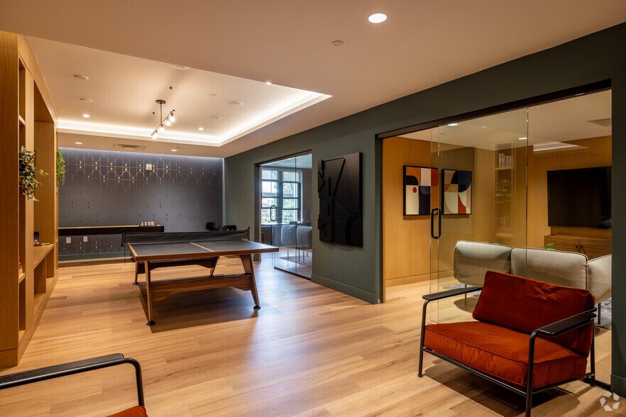 More Photos Of 81 Monroe St, Rahway Apartments For Lease