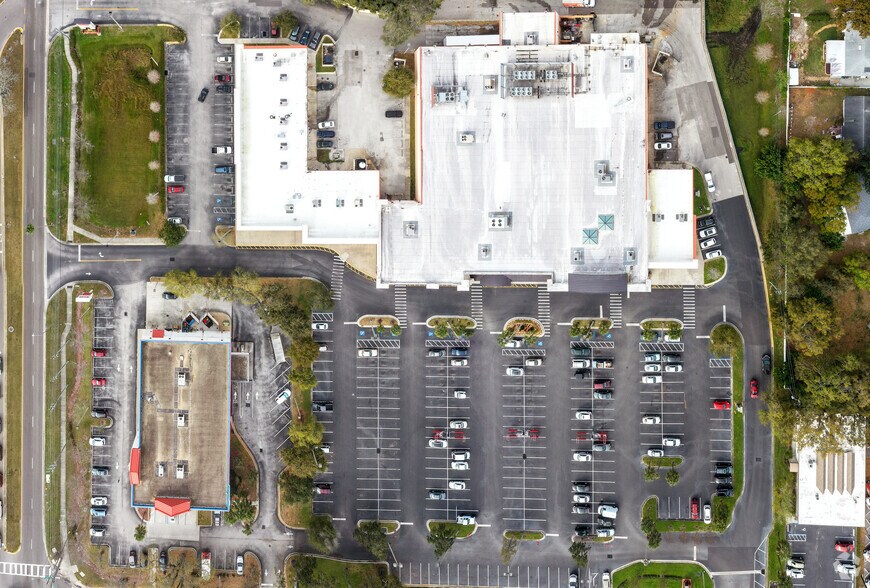 More Photos Of 10202-10390 Seminole Blvd, Seminole General Retail For Lease