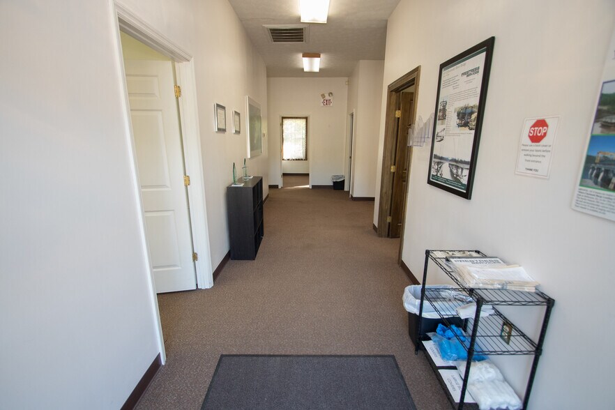 More Photos Of 5783 Mary Ingles Hwy, Melbourne Office For Sale