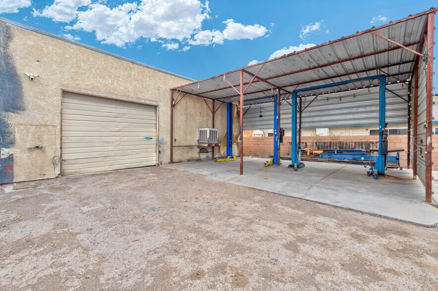 More Photos Of 1765 Athol Ave, Henderson Auto Repair For Sale