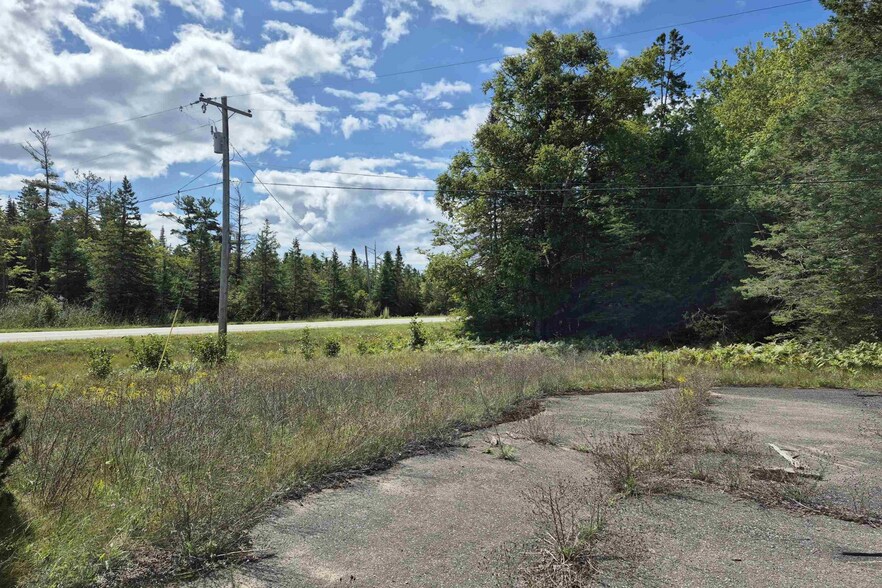 More Photos Of 6838 US-2 Hwy, Manistique Land For Sale