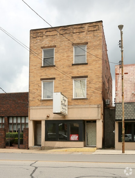 More Photos Of 331-333 E Washington St, New Castle Storefront Retail Office For Sale