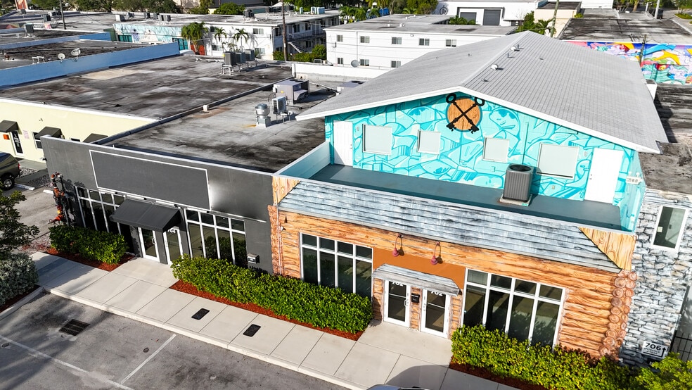 More Photos Of 702-706 NE 1st Ave, Fort Lauderdale Restaurant For Sale