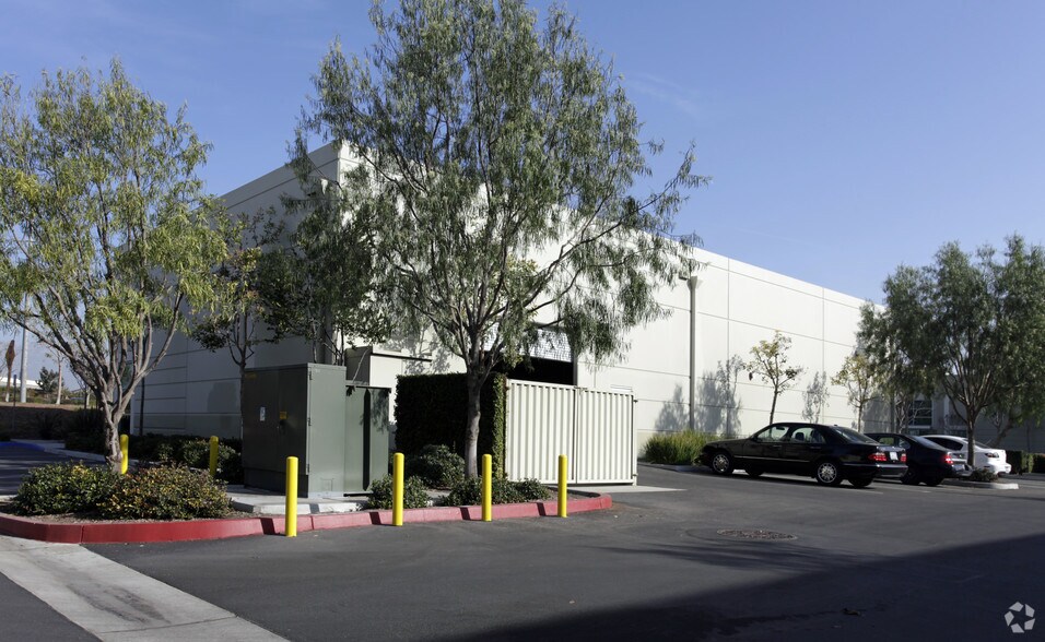 More Photos Of 6951 Edison Ave, Chino Warehouse For Sale