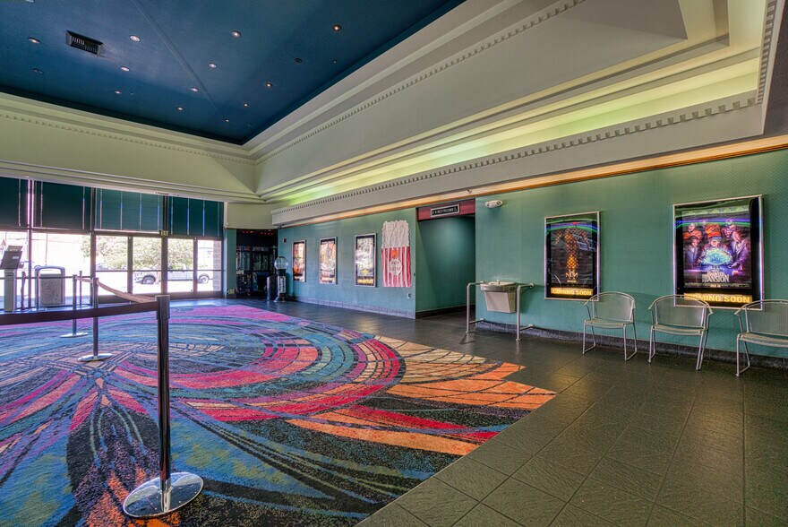 More Photos Of 52 Soda Bay Rd, Lakeport Movie Theatre For Sale