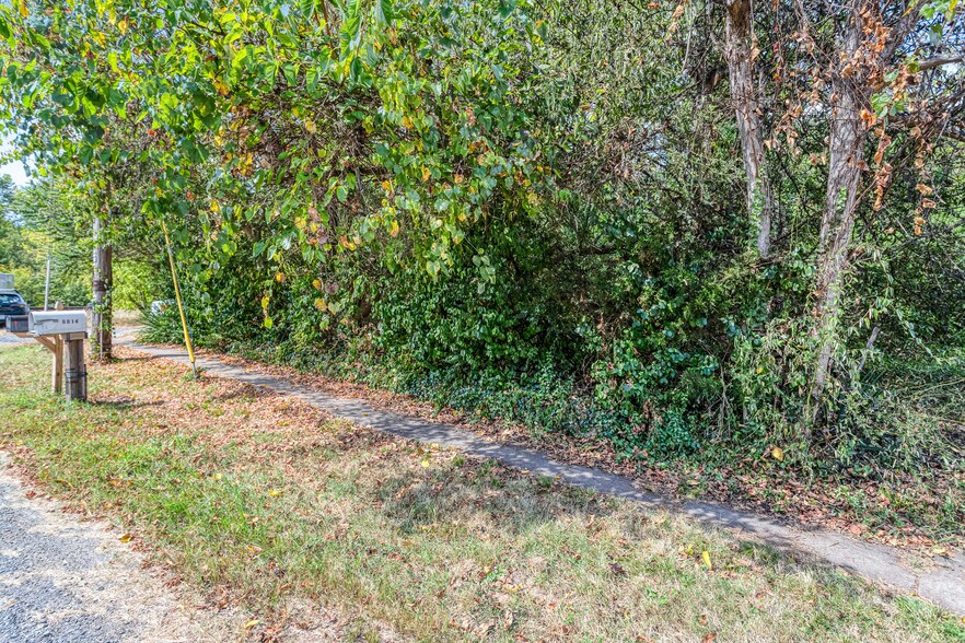 More Photos Of 6796 Fayette St, Haymarket Apartments For Sale