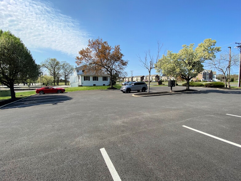 More Photos Of 3825 Leonardtown Rd, Waldorf Office For Lease