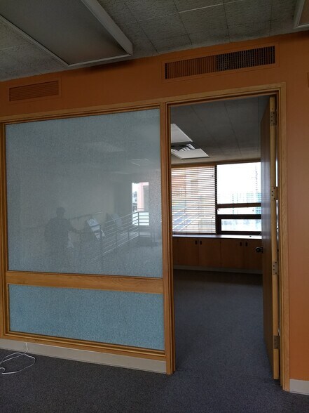More Photos Of 102 E Front St, Port Angeles Office Residential For Lease