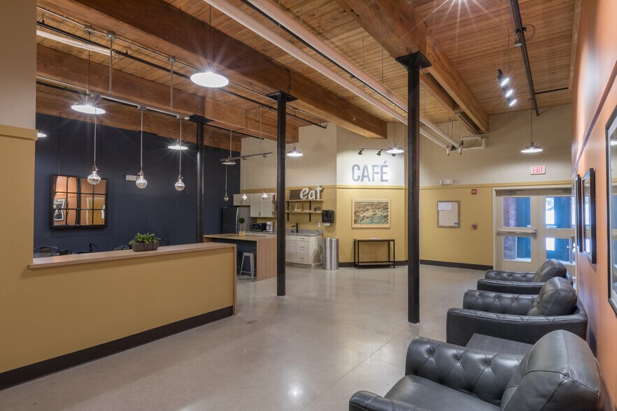 More Photos Of 120 Main St, Saco Apartments For Lease