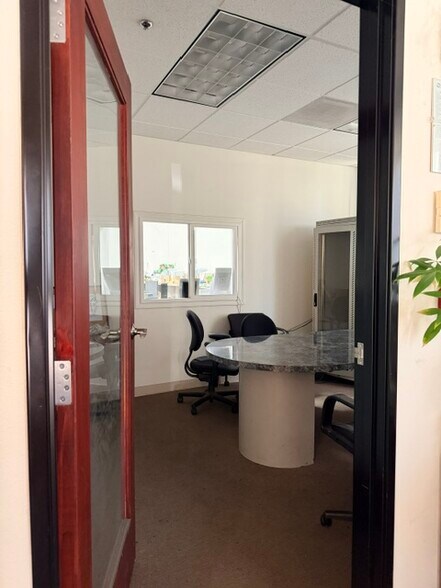 More Photos Of 15278 El Prado Rd, Chino Warehouse For Lease