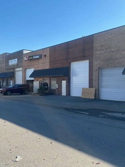 More Photos Of 7708-7732 Old Alexandria Ferry Rd, Clinton Warehouse For Lease