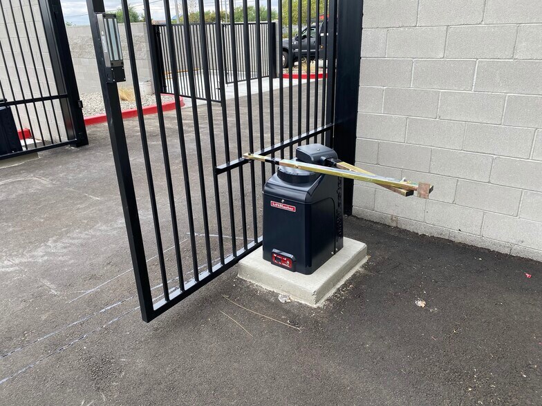 More Photos Of 4522 N Lamb Blvd, Las Vegas Manufacturing For Sale