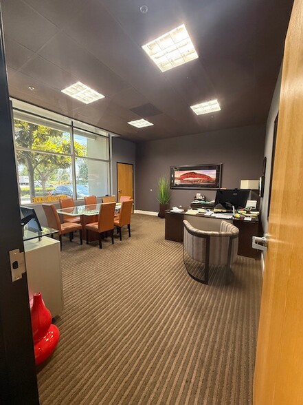 More Photos Of 301-315 N Berry St, Brea Light Distribution For Sale