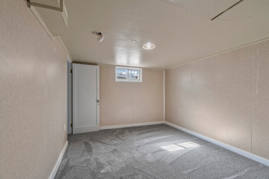 More Photos Of 1216 7th St S, Nampa Office Residential For Lease