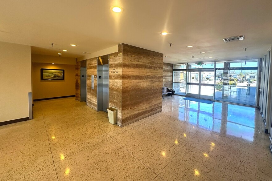 More Photos Of 4305 Torrance Blvd, Torrance Medical For Sale