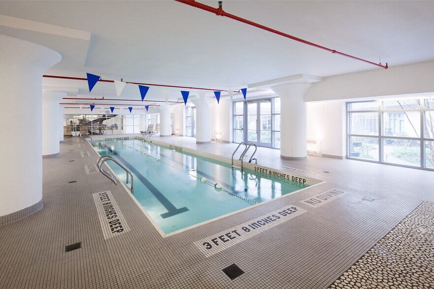 More Photos Of 2728 Thomson Ave, Long Island City Apartments For Sale