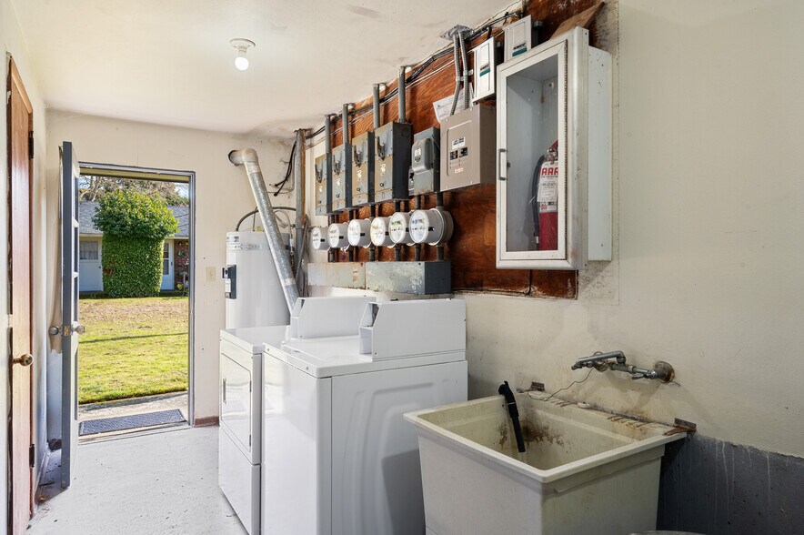 More Photos Of 1014 SW 154th St, Burien Apartments For Sale