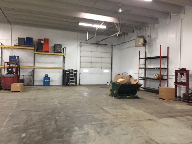 More Photos Of 2615 Mount Pleasant St, Racine Manufacturing For Sale