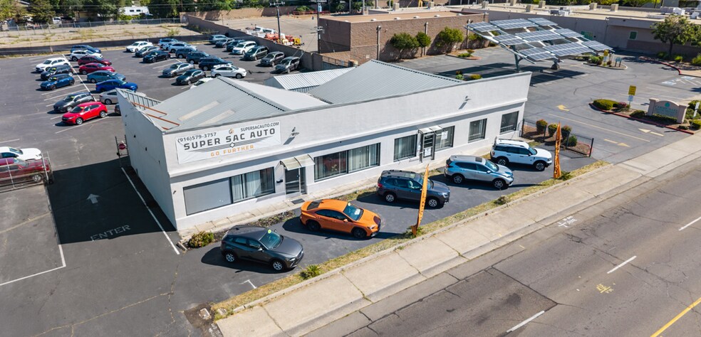 More Photos Of 7817-7829 Fair Oaks Blvd, Carmichael Auto Dealership For Lease