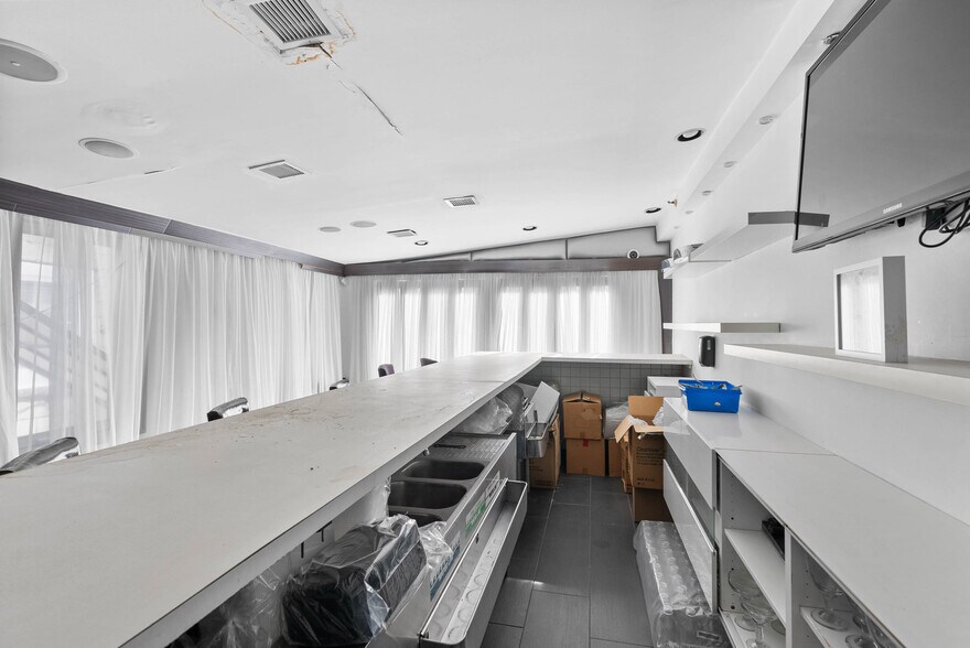 More Photos Of 1312 South St, Philadelphia Storefront Retail Residential For Sale