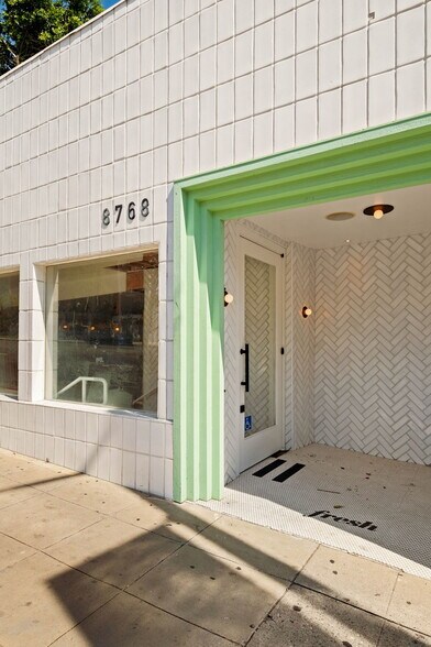 More Photos Of 8768 W Sunset Blvd, West Hollywood General Retail For Sale