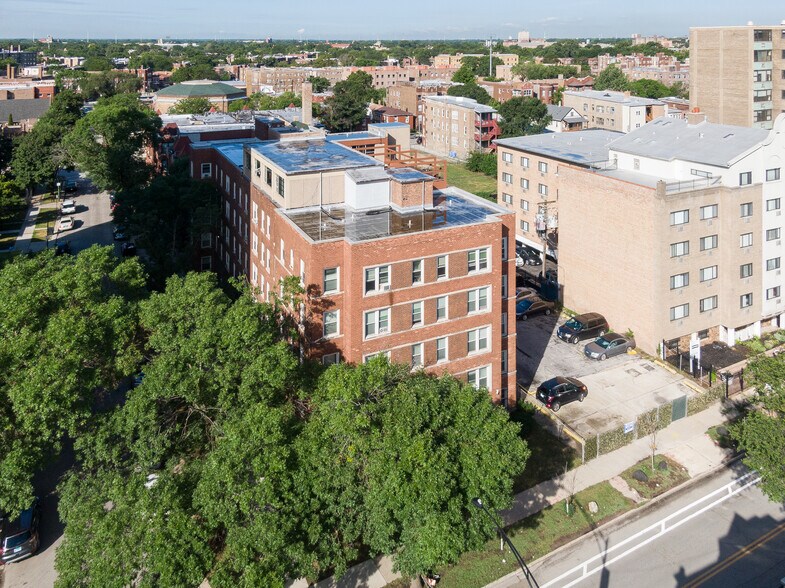 More Photos Of 7270 S South Shore Dr, Chicago Apartments For Sale