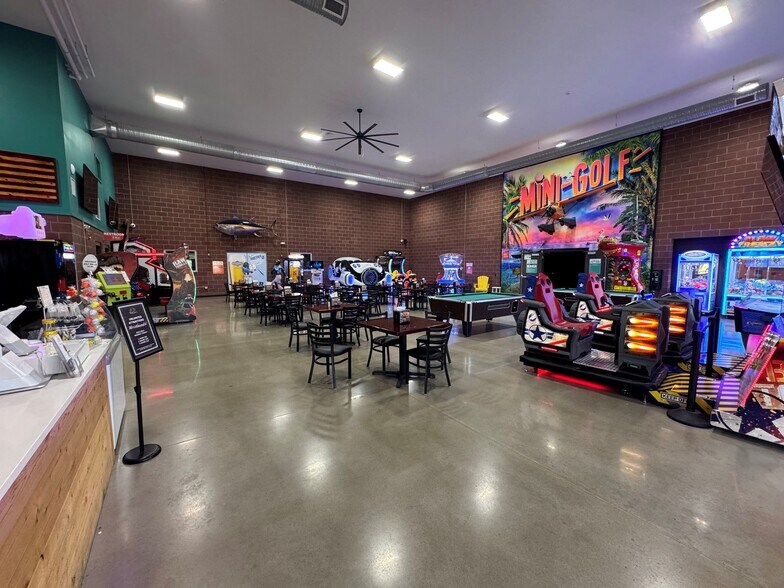 More Photos Of 3620 Village Dr, Saint Joseph Amusement Park For Sale