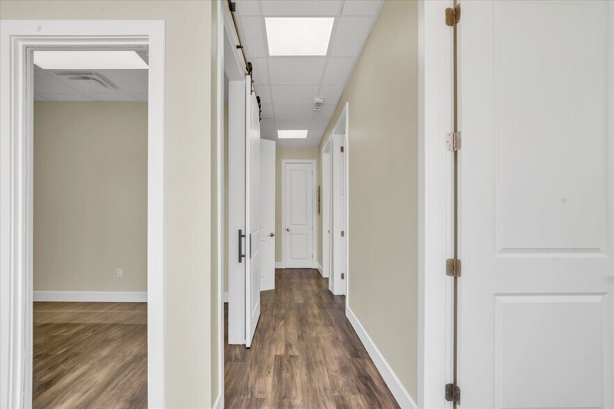 More Photos Of 3107 Elrod Rd, Katy Unknown For Lease