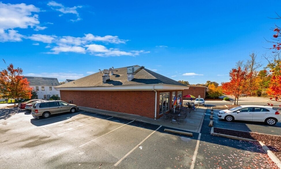 More Photos Of 63 Market St, Palmyra Restaurant For Sale