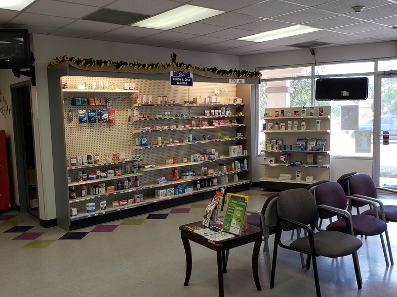 More Photos Of 1623 W Pecan Blvd, McAllen Storefront Retail Office For Lease