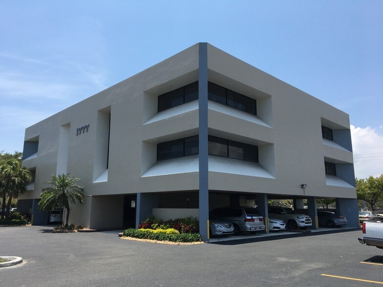 More Photos Of 1777 S Andrews Ave, Fort Lauderdale Office For Lease