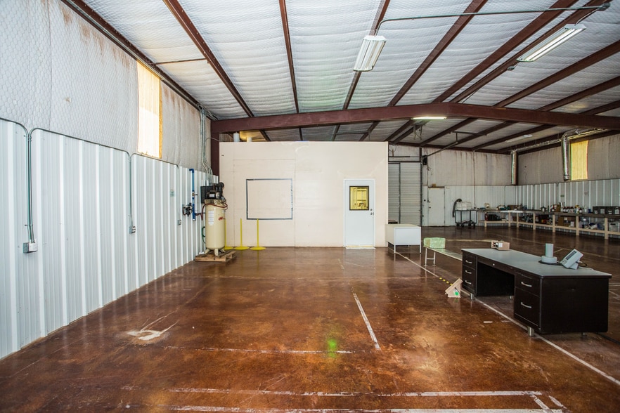 More Photos Of , Lubbock Industrial For Sale
