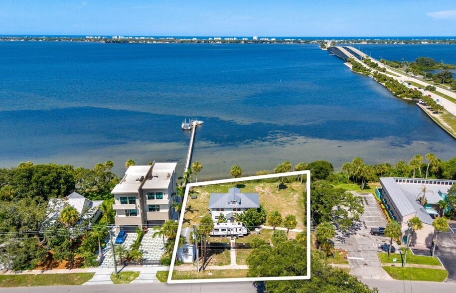 Primary Photo Of 1811 Riverview Dr, Melbourne Office Residential For Sale