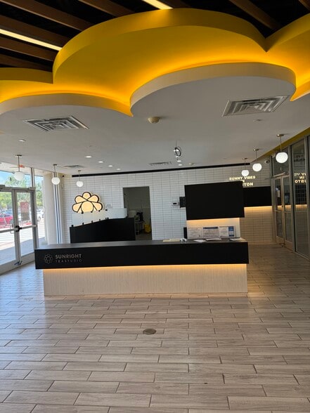 More Photos Of 3410-3412 Highway 6, Sugar Land Storefront For Lease