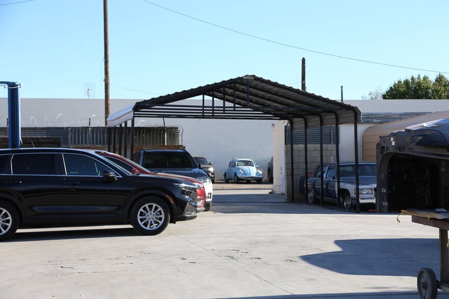 More Photos Of , Lancaster General Retail For Sale